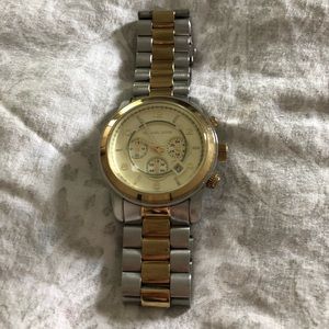 Michael Kors oversized Woman’s watch